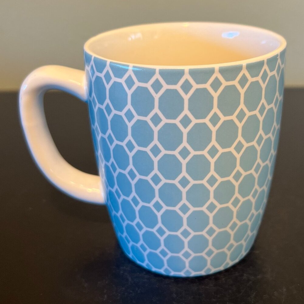 Letter "W” Monogram Initial HONEYCOMB Pattern Stoneware Mug ~ Target - Picture 6 of 9